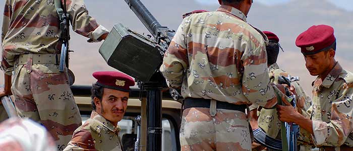 Yemeni military soldiers