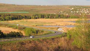 Road in rural Moldova to Suruceni Lake