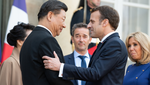 Xi Jinping and Emmanuel Macron