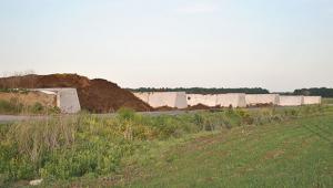 Manure storage at Vinnytsia. Credit: CEE Bankwatch Network (CC-BY-SA-3.0)