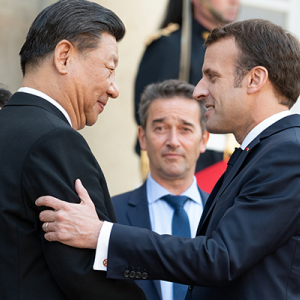 Xi Jinping and Emmanuel Macron