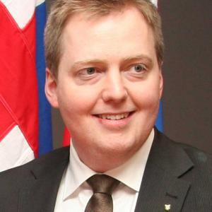 Icelandic prime minister Sigmundur Davið Gunnlaugsson has stepped aside over the Panama Papers revelations